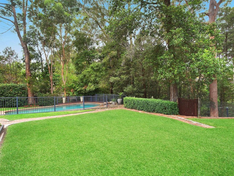 15 Yerriebah Place, Castle Hill NSW 2154