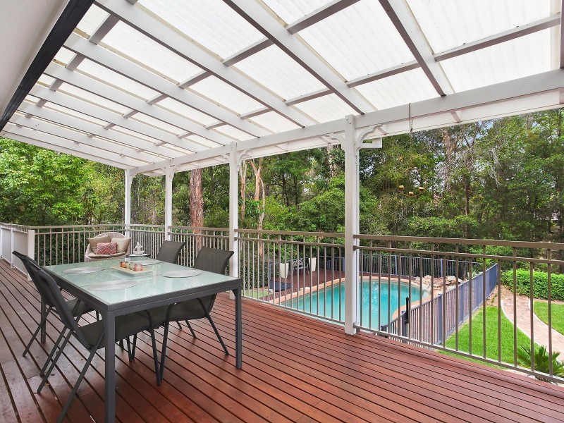 15 Yerriebah Place, Castle Hill NSW 2154