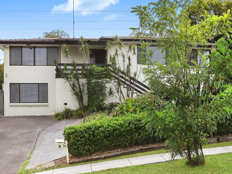 47 Blackett Drive, Castle Hill NSW 2154