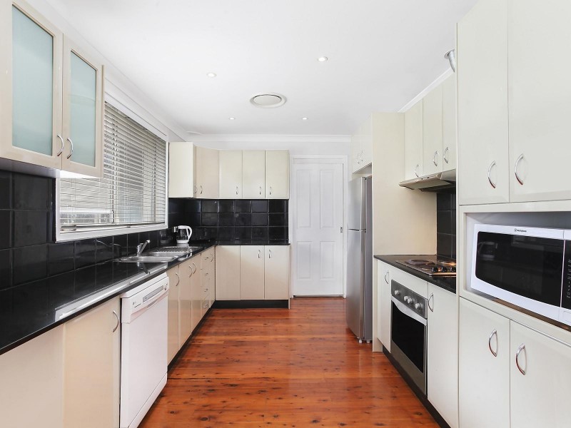 47 Blackett Drive, Castle Hill NSW 2154