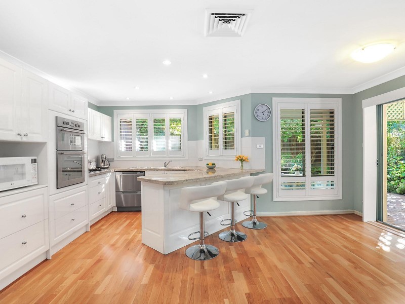 5 Egret Close, Bella Vista NSW 2153