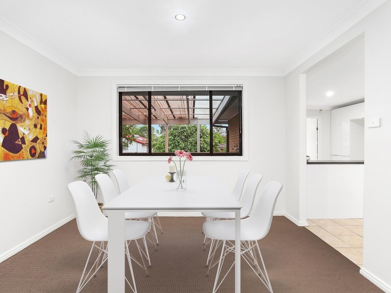 6 Carmel Close, Baulkham Hills NSW 2153