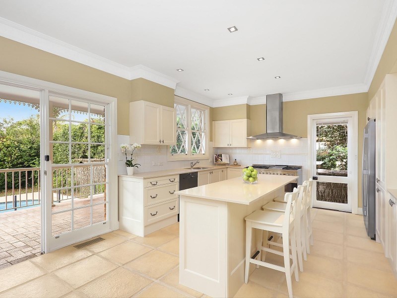 4 Mountain View Crescent, West Pennant Hills NSW 2125