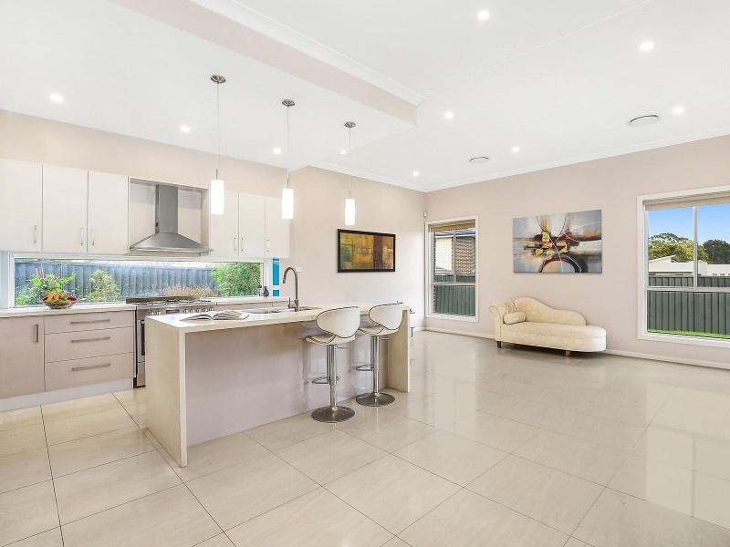 44 Arnold Avenue, Kellyville NSW 2155