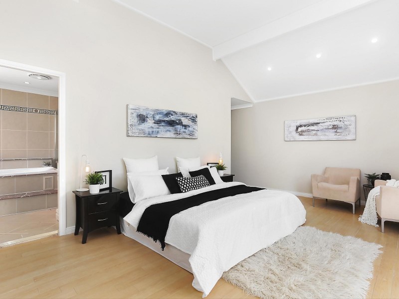 41 Castlewood Drive, Castle Hill NSW 2154