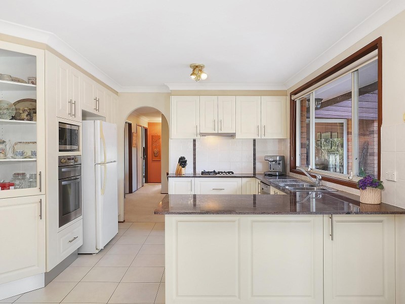 12 Salamander Grove, Baulkham Hills NSW 2153