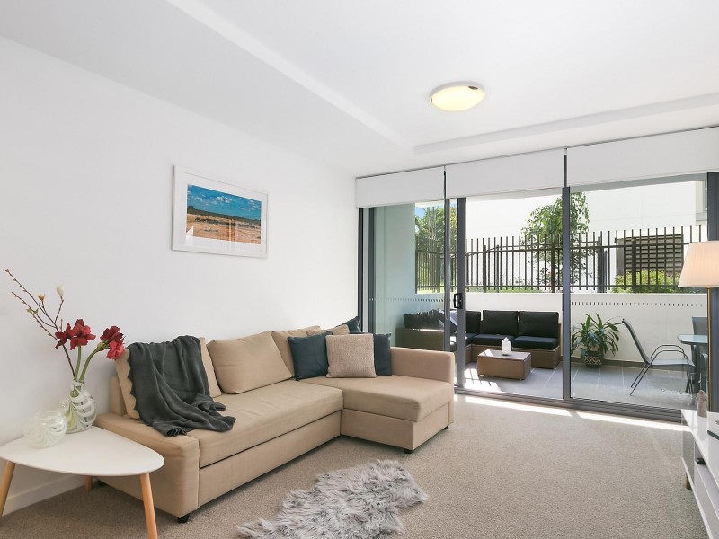 8/1 Lucinda Avenue, Kellyville NSW 2155