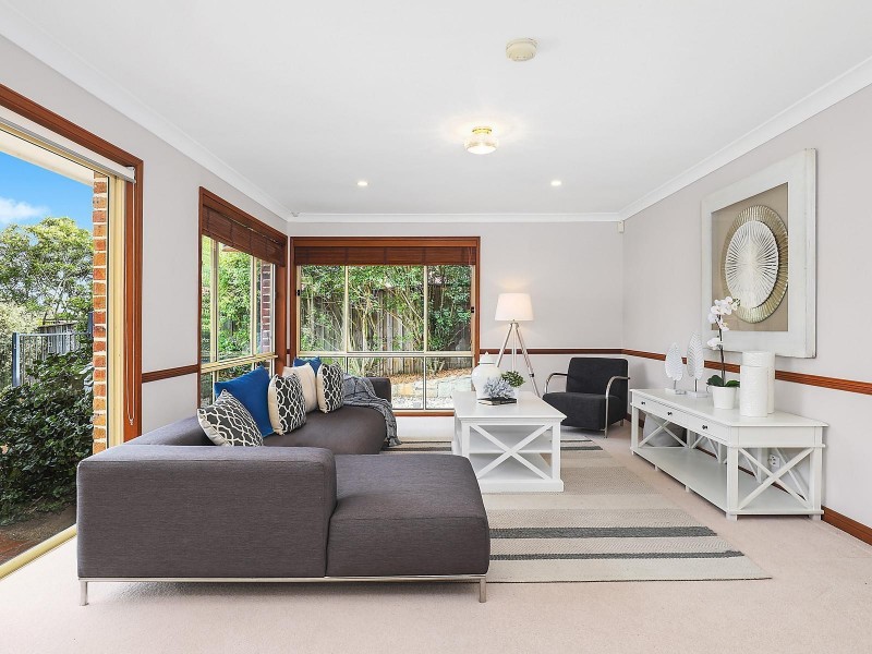 11 Freycinet Close, Dural NSW 2158