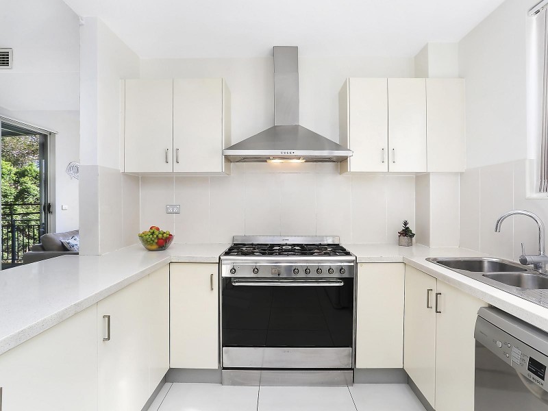 12/40 Dobson Crescent, Baulkham Hills NSW 2153