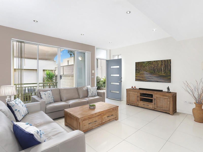 12/40 Dobson Crescent, Baulkham Hills NSW 2153