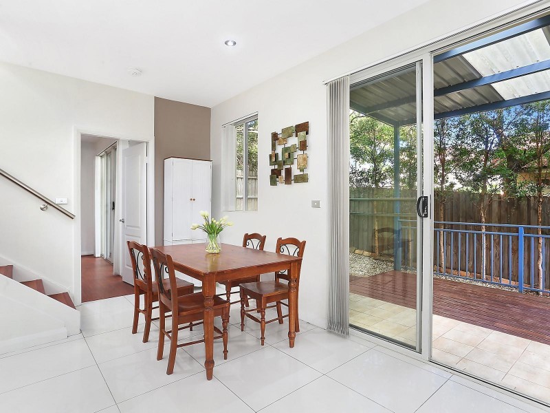 12/40 Dobson Crescent, Baulkham Hills NSW 2153
