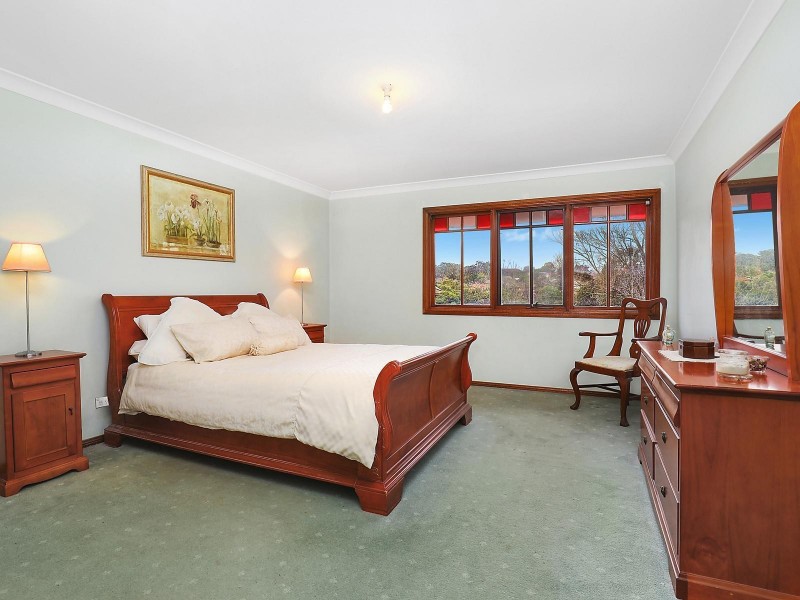 4 Isabella Close, Bella Vista NSW 2153