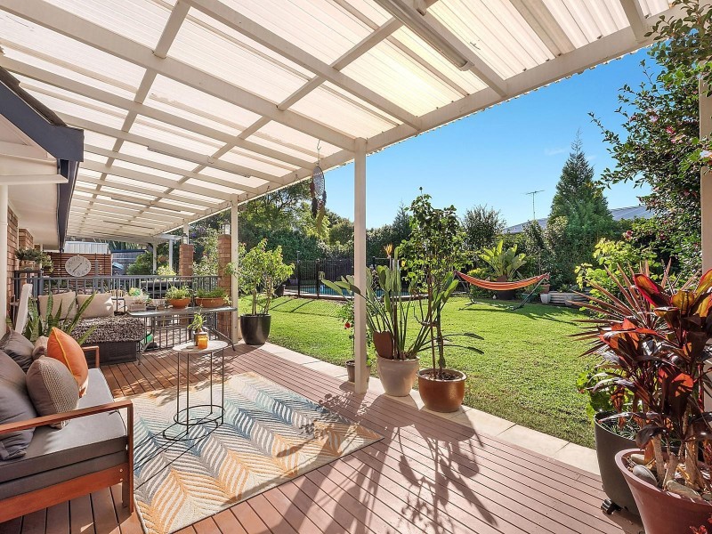 25 Lockhart Avenue, Castle Hill NSW 2154