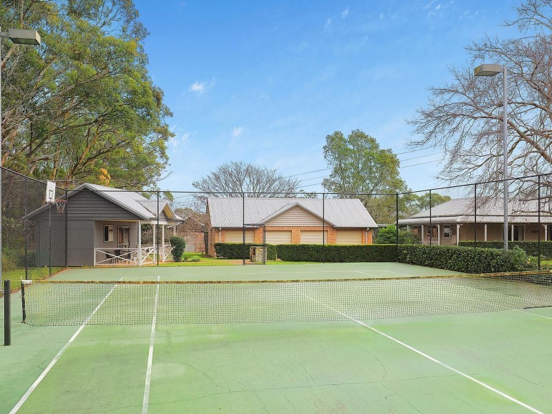 15 Peebles Road, Arcadia NSW 2159