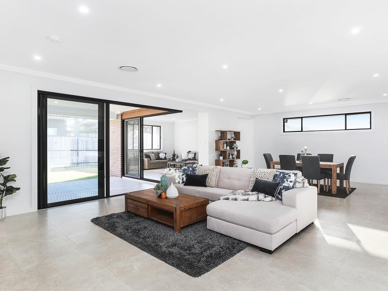 50 Willcox Crescent, Kellyville NSW 2155