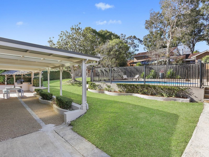 10 White Cedar Drive, Castle Hill NSW 2154