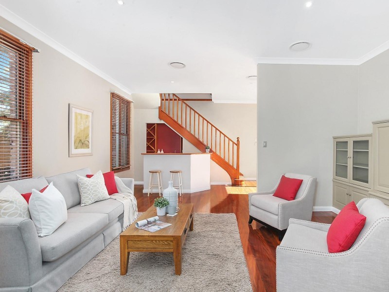 1 Telowie Court, Dural NSW 2158