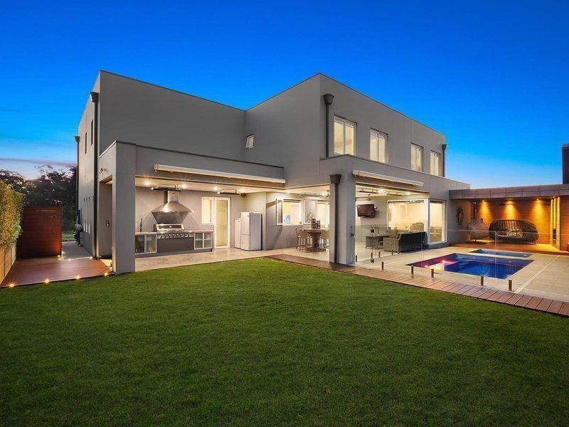 5 Lewis Jones Drive, Kellyville NSW 2155