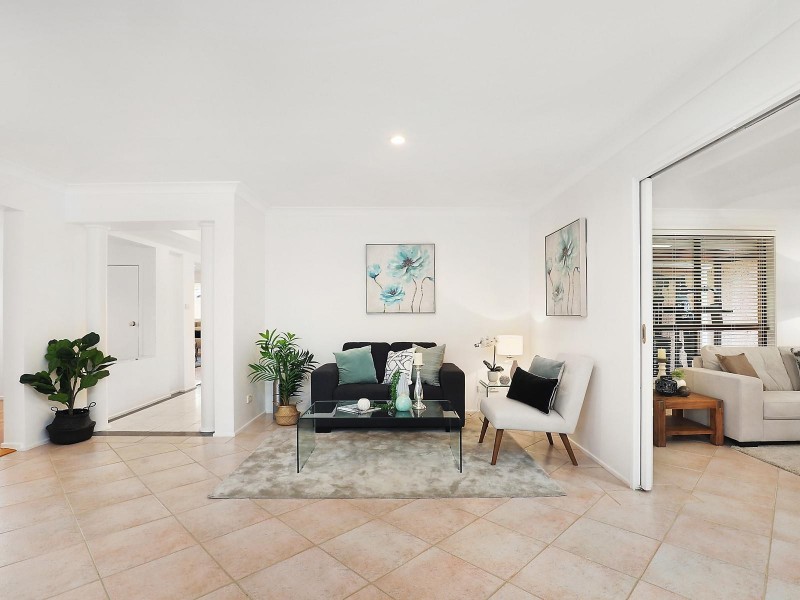 1 Westminster Drive, Castle Hill NSW 2154