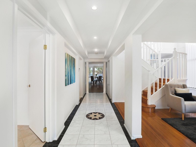 1 Westminster Drive, Castle Hill NSW 2154