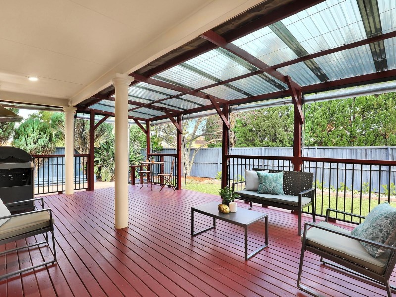 1 Westminster Drive, Castle Hill NSW 2154