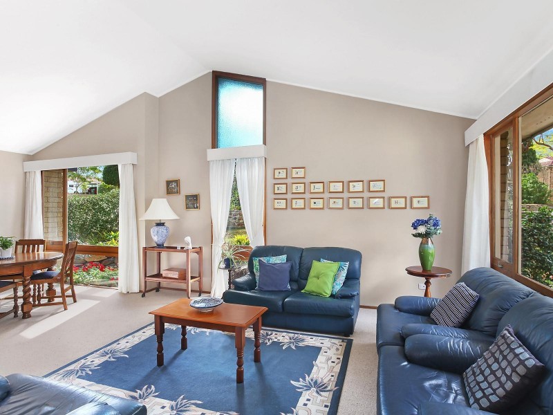 52 Glanmire Road, Baulkham Hills NSW 2153