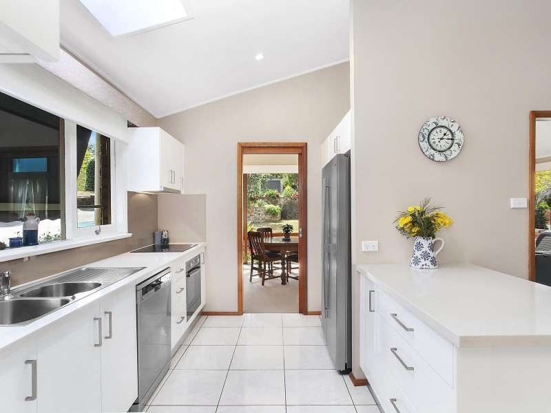 52 Glanmire Road, Baulkham Hills NSW 2153