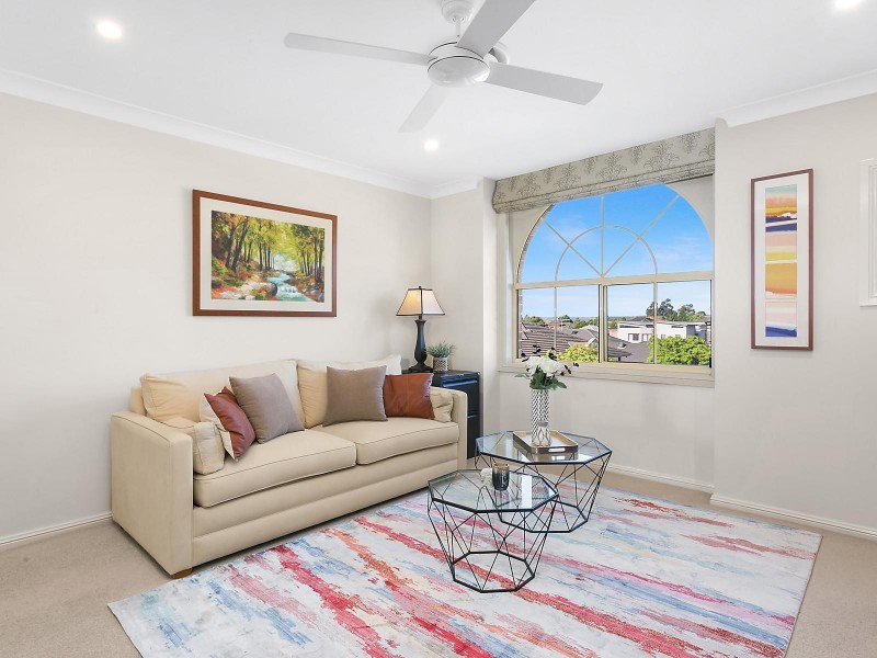 10 Valour Place, Kellyville Ridge NSW 2155