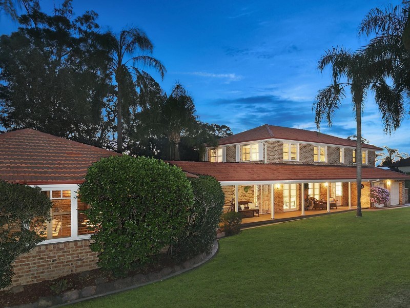 7 Bracken Fell Close, Castle Hill NSW 2154