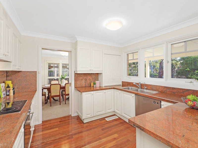 7 Bracken Fell Close, Castle Hill NSW 2154