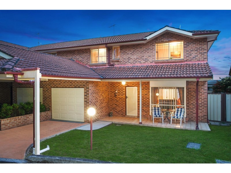 4/4B Coronation Road, Baulkham Hills NSW 2153
