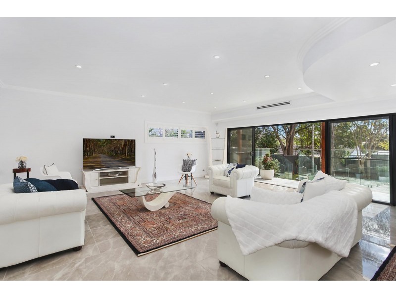 6 Bowman Avenue, Castle Hill NSW 2154