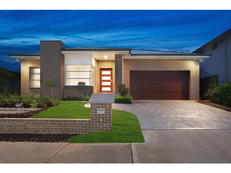 21 Bresnihan Avenue, Kellyville NSW 2155