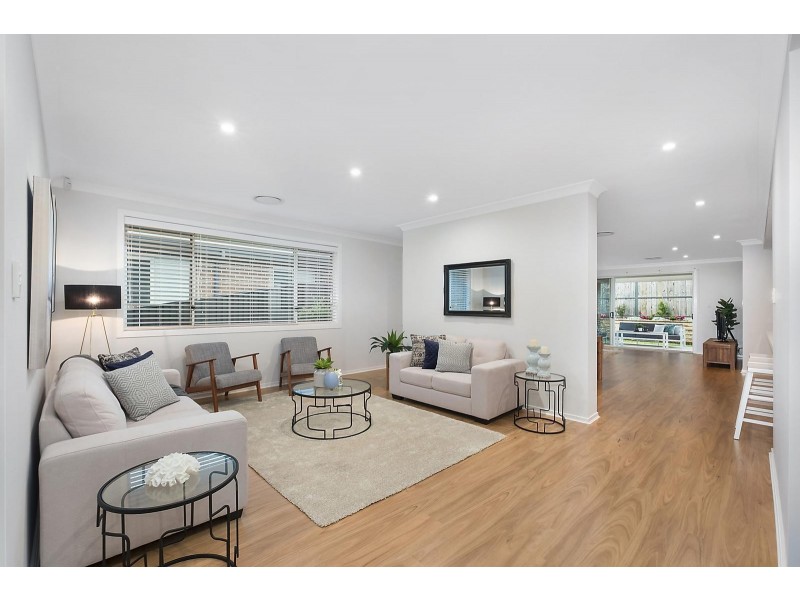 21 Bresnihan Avenue, Kellyville NSW 2155