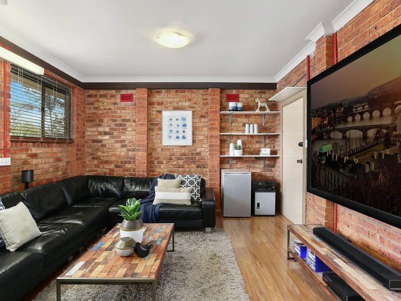 11 Gordonia Grove, Baulkham Hills NSW 2153