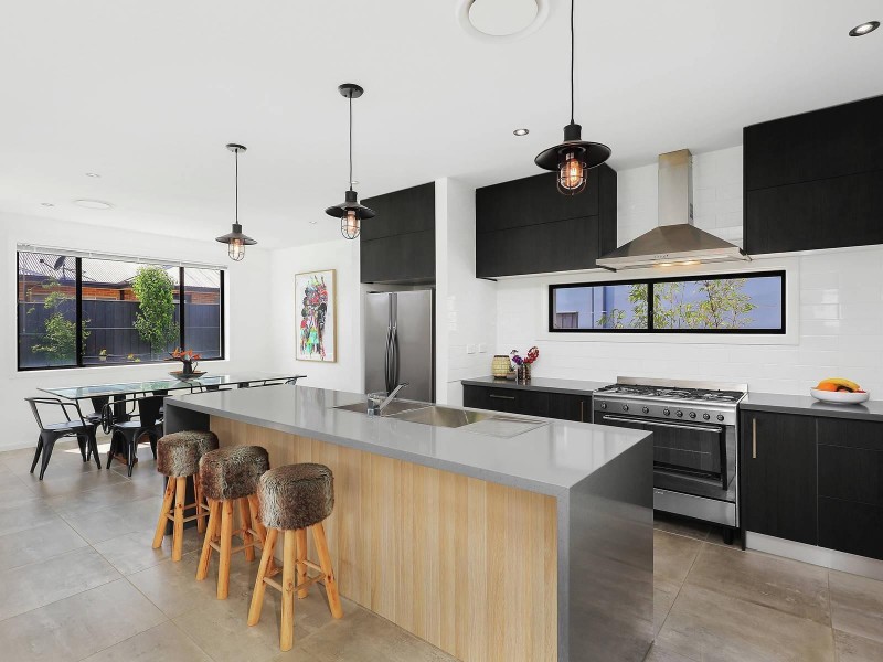 7 Lewis Jones Drive, Kellyville NSW 2155