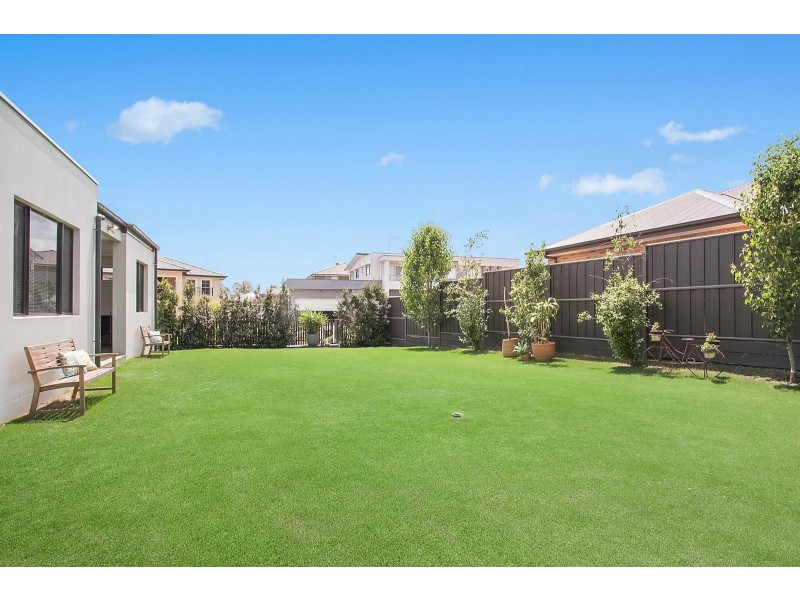 7 Lewis Jones Drive, Kellyville NSW 2155