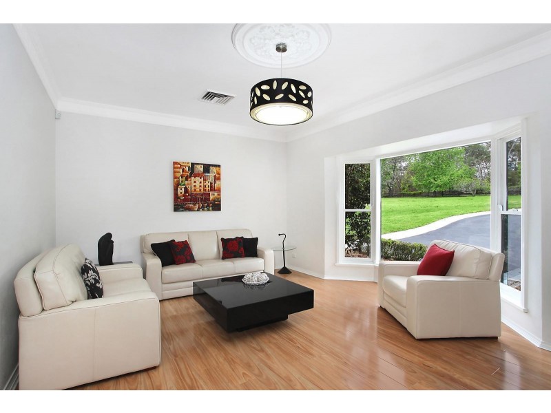 4 Alinda Close, Middle Dural NSW 2158