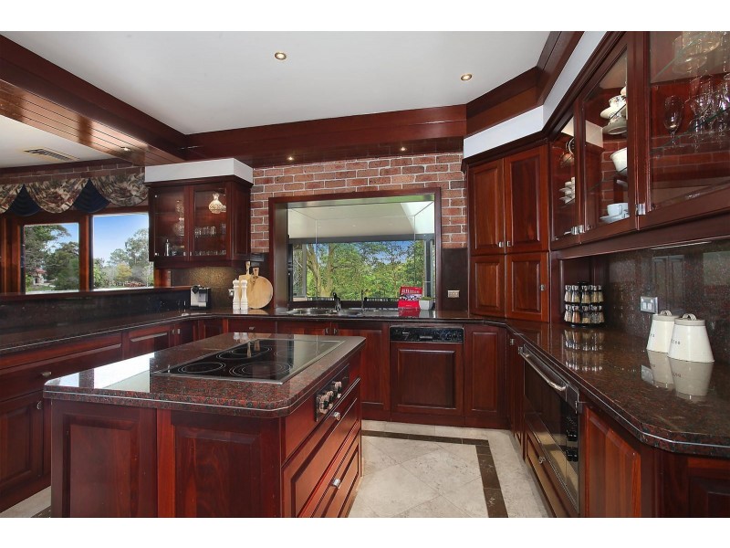 4 Alinda Close, Middle Dural NSW 2158