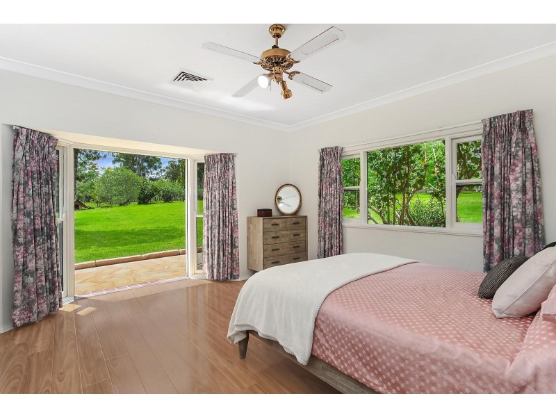4 Alinda Close, Middle Dural NSW 2158