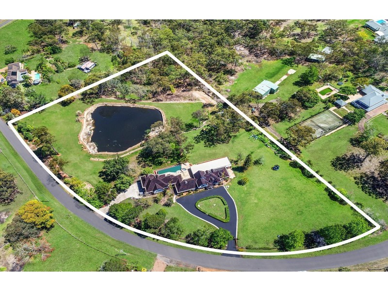 4 Alinda Close, Middle Dural NSW 2158