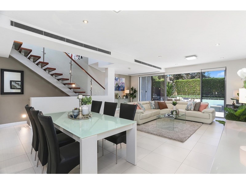 28 Peninsula Way, Bella Vista NSW 2153