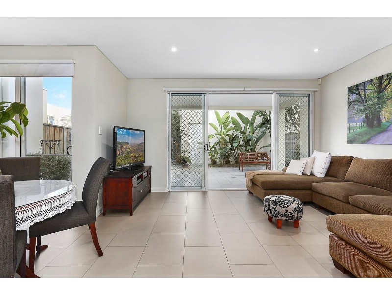 87 Brighton Drive, Bella Vista NSW 2153