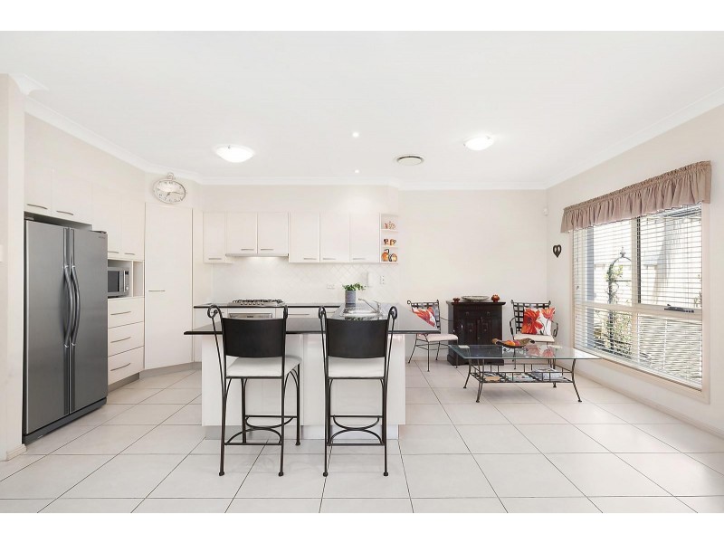 37 Linden Way, Bella Vista NSW 2153