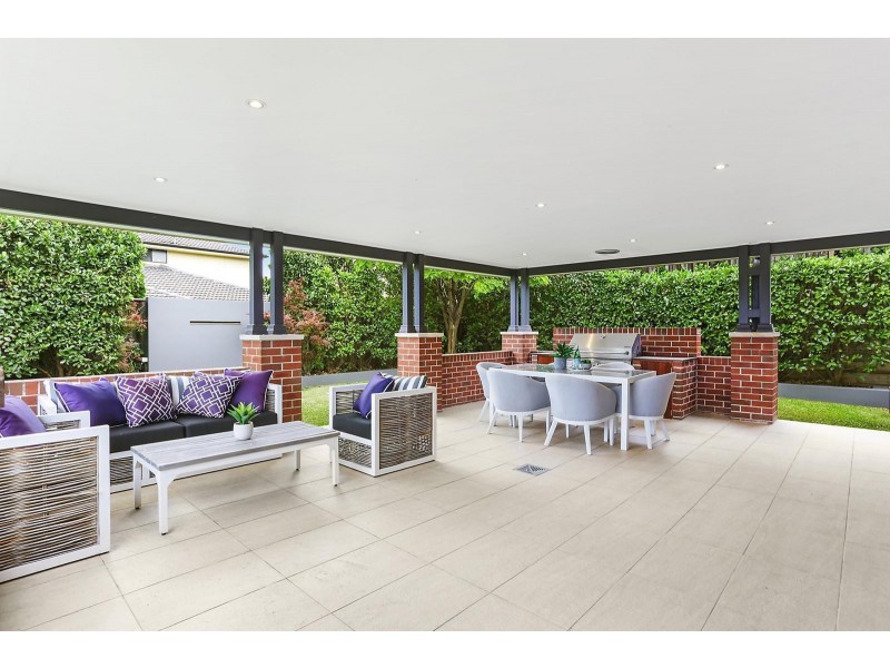 6 Oakwood Place, Kellyville NSW 2155