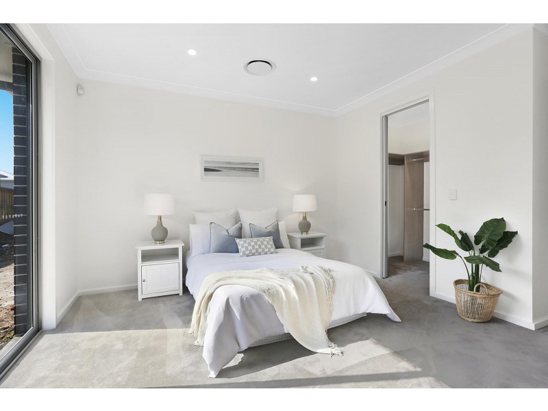 73 Stamford Bridge Avenue, Kellyville NSW 2155