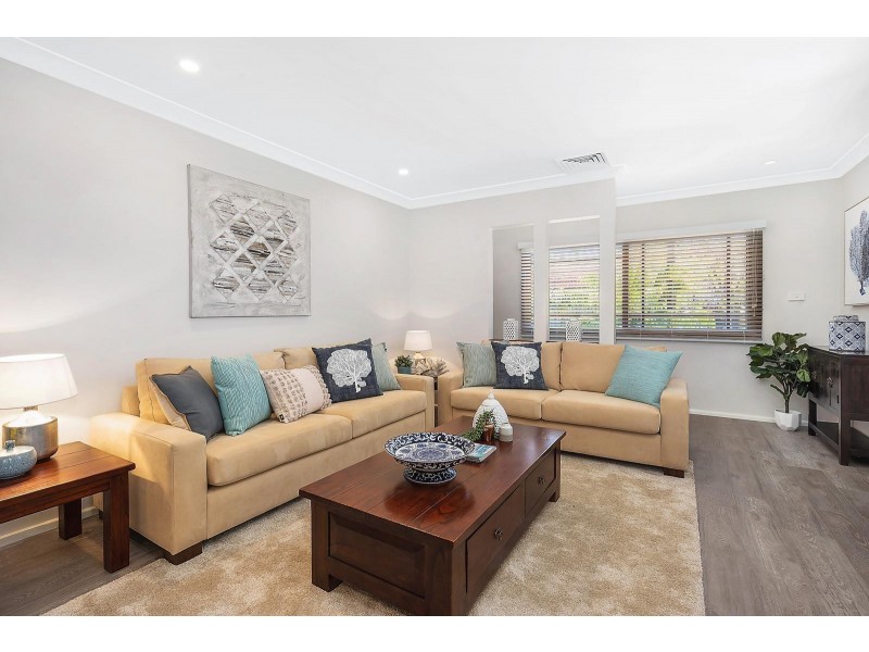 2 Derwent Place, Castle Hill NSW 2154