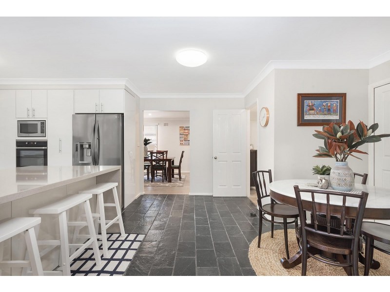 2 Derwent Place, Castle Hill NSW 2154