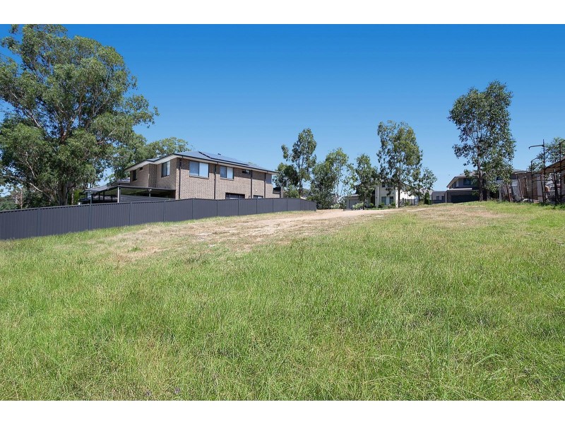 26 Appian Circuit, Baulkham Hills NSW 2153