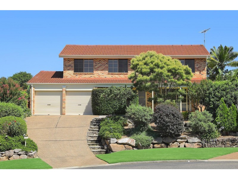 8 Elliott Place, Baulkham Hills NSW 2153